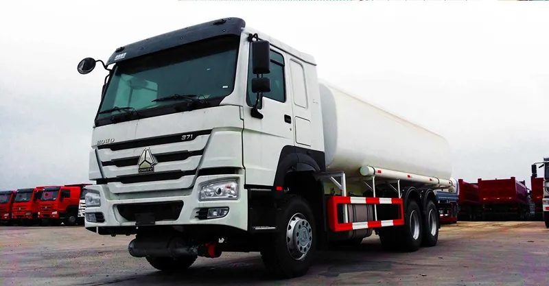 Fuel Tank Truck 6x4 HOWO-7